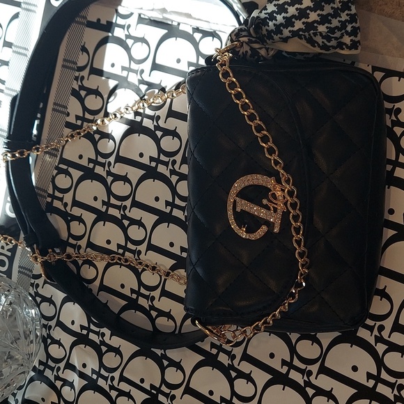 Dior Authentic 100% Silk Twilly with unbranded Beltbag and Chain - Picture 3 of 16